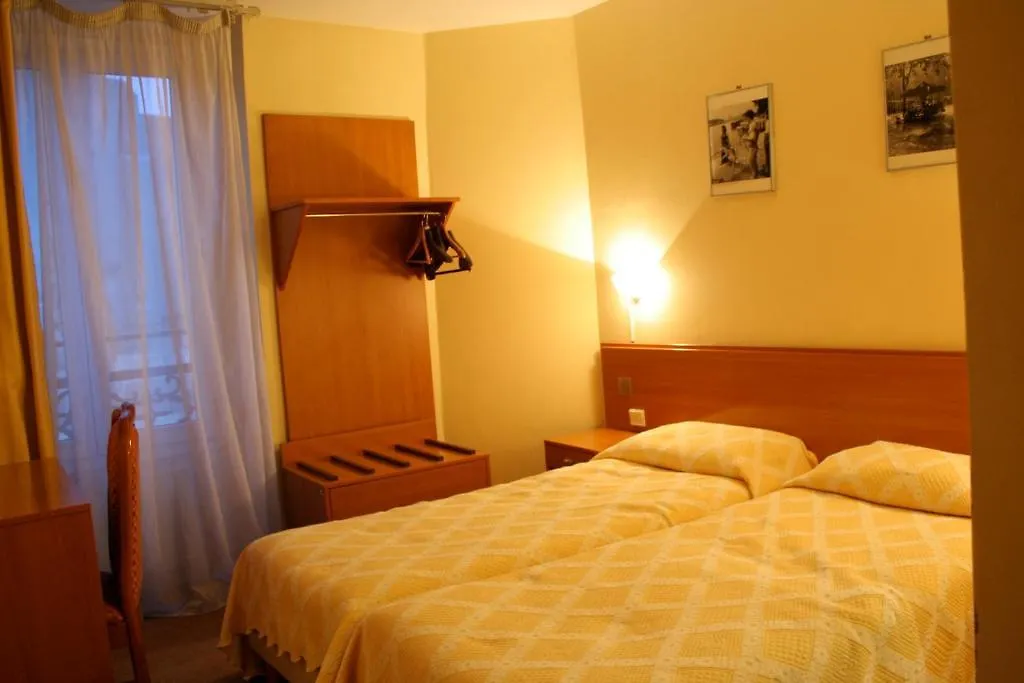 Constance - Montmartre Apartament *